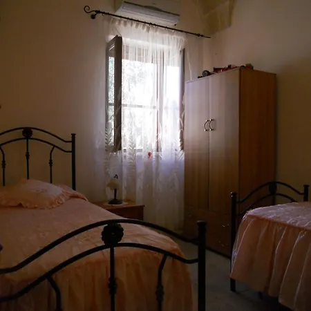 Maria Salento Villa *